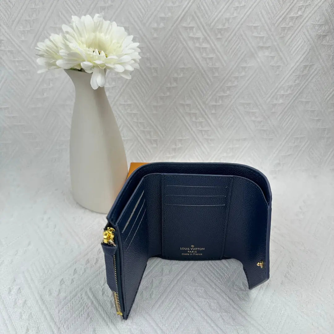 L-Luxurious Fashion Wallet – Sophisticated and Functional-18 mysite