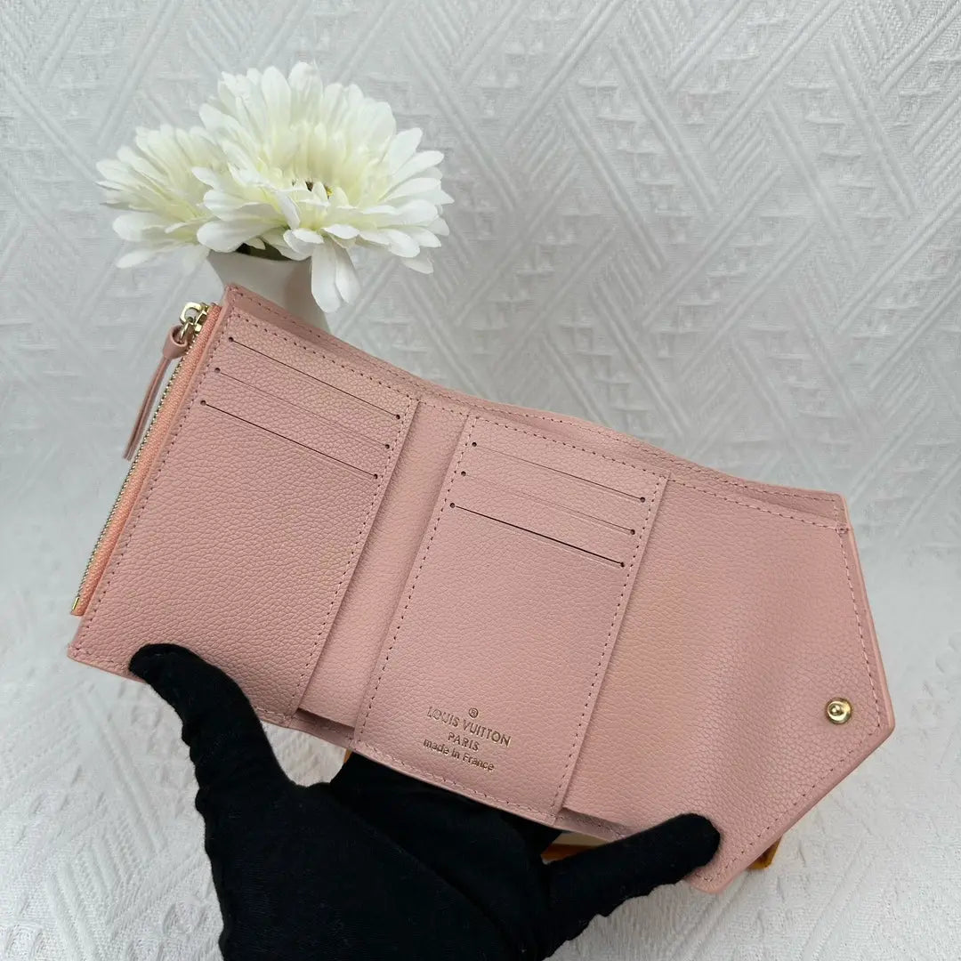 L-Luxurious Fashion Wallet – Sophisticated and Functional-18 mysite