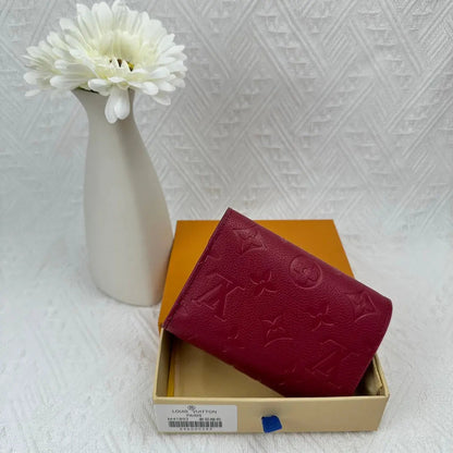 L-Luxurious Fashion Wallet – Sophisticated and Functional-18 mysite