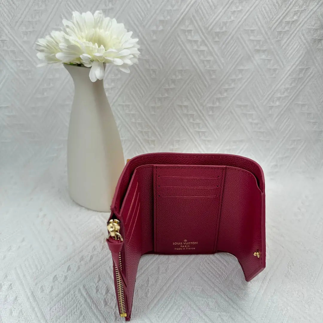 L-Luxurious Fashion Wallet – Sophisticated and Functional-18 mysite