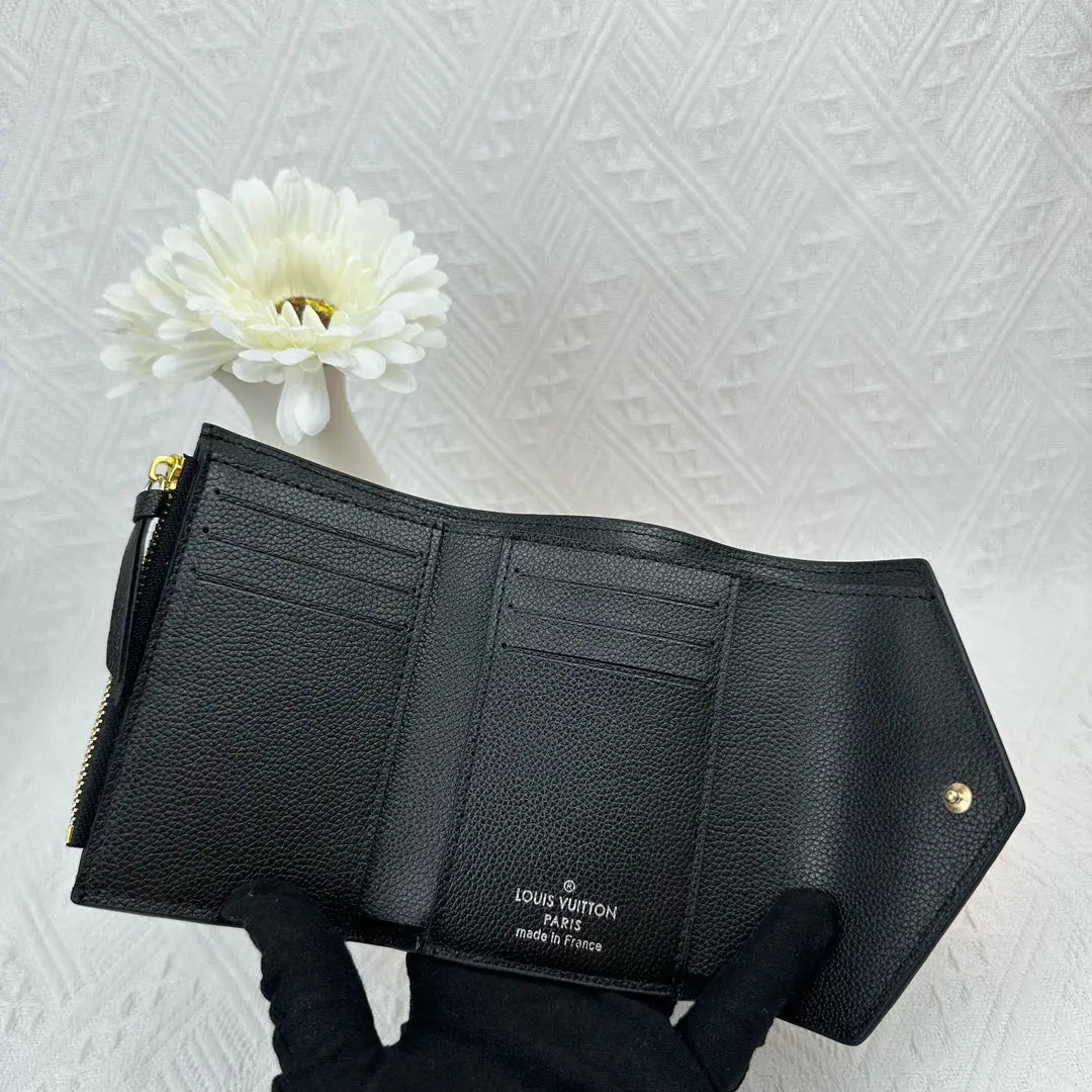 L-Luxurious Fashion Wallet – Sophisticated and Functional-18 mysite