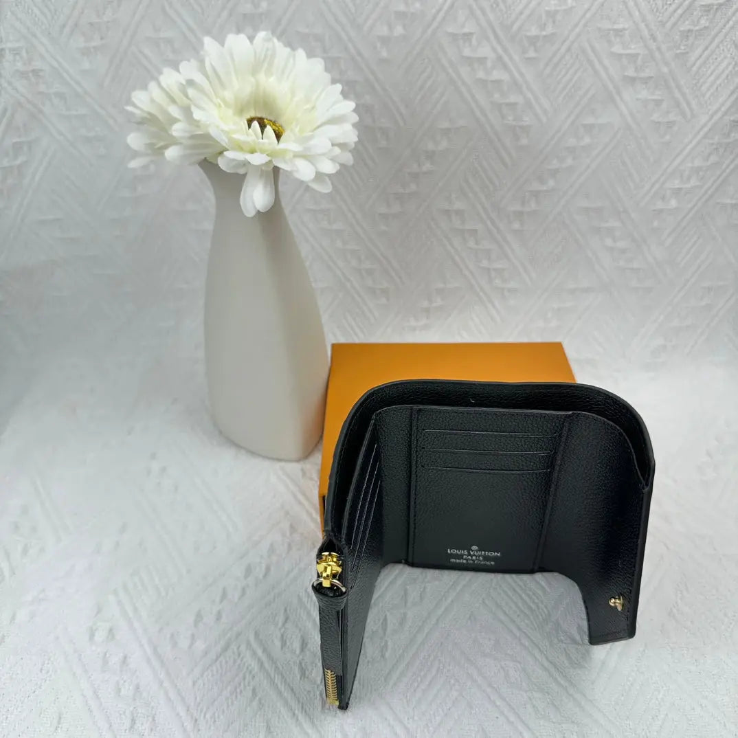L-Luxurious Fashion Wallet – Sophisticated and Functional-18 mysite