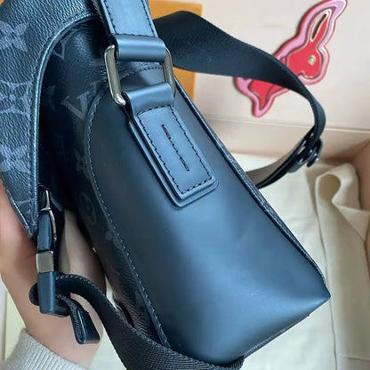 Fashionable and Trendy Messenger Bag-18 mysite