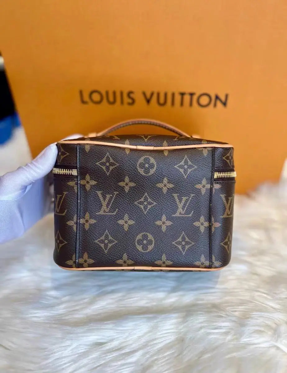 Premium Cosmetic Bag-18 mysite