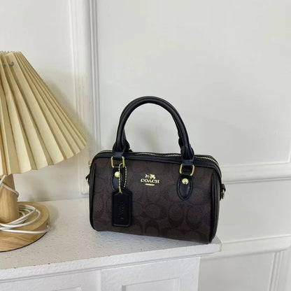 Classic and Stylish HandBag-18 mysite
