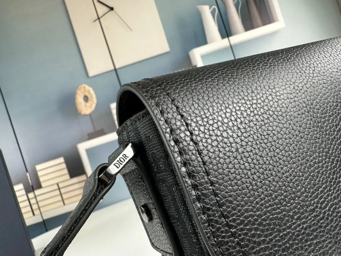Classic Leather Crossbody Bag – Minimalist Design, Maximum Function-18 mysite
