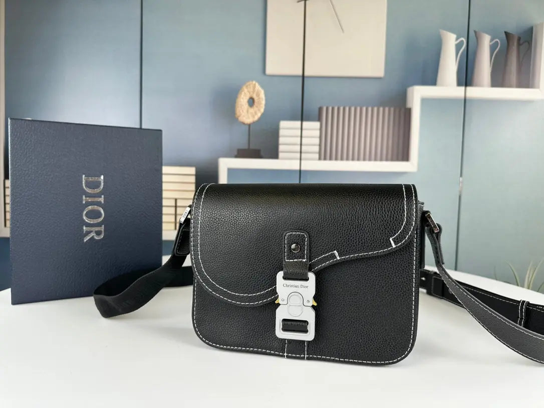 Classic Leather Crossbody Bag – Minimalist Design, Maximum Function-18 mysite