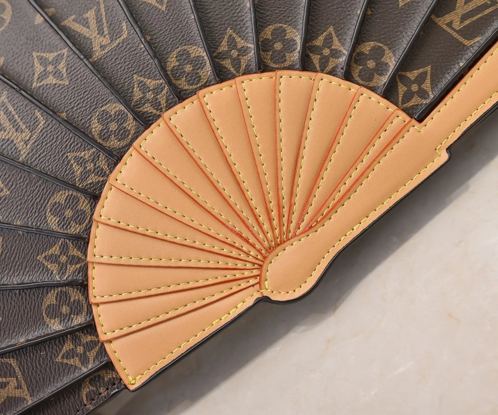 Elegant Fan-Shaped Leather Crossbody Bag-18 mysite