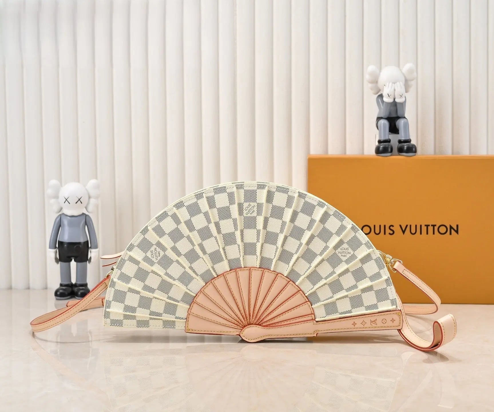 Elegant Fan-Shaped Leather Crossbody Bag-18 mysite