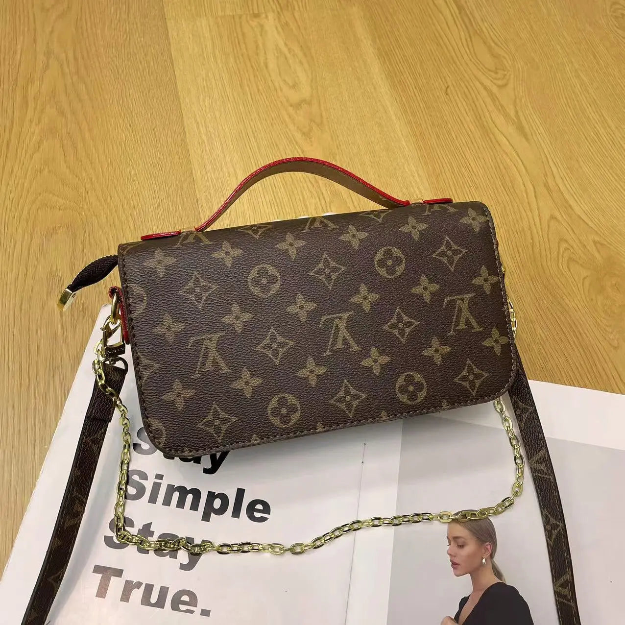 Vintage Lock Chain Shoulder Bag – Classic Monogram Design-18 mysite