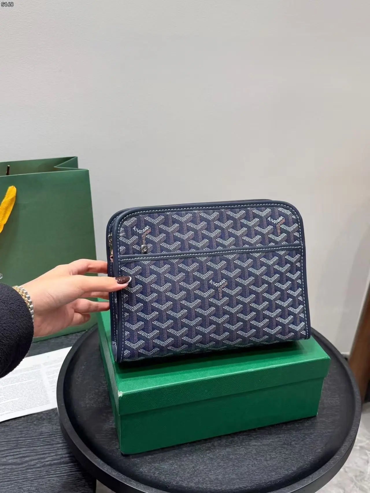 Essential clutch bag for men-18 mysite