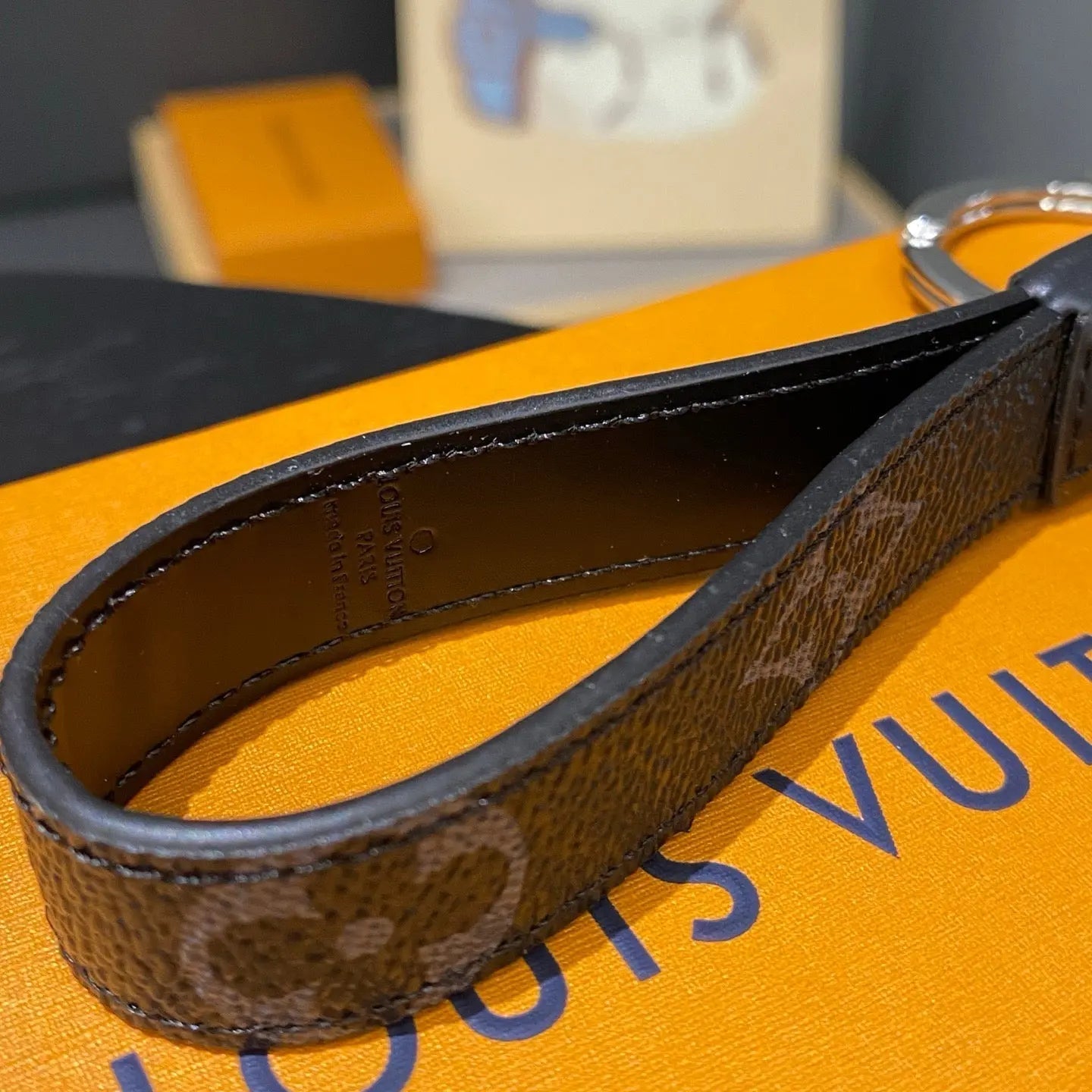 Luxury Leather Keychain – Classic Monogram Design-s2 mysite
