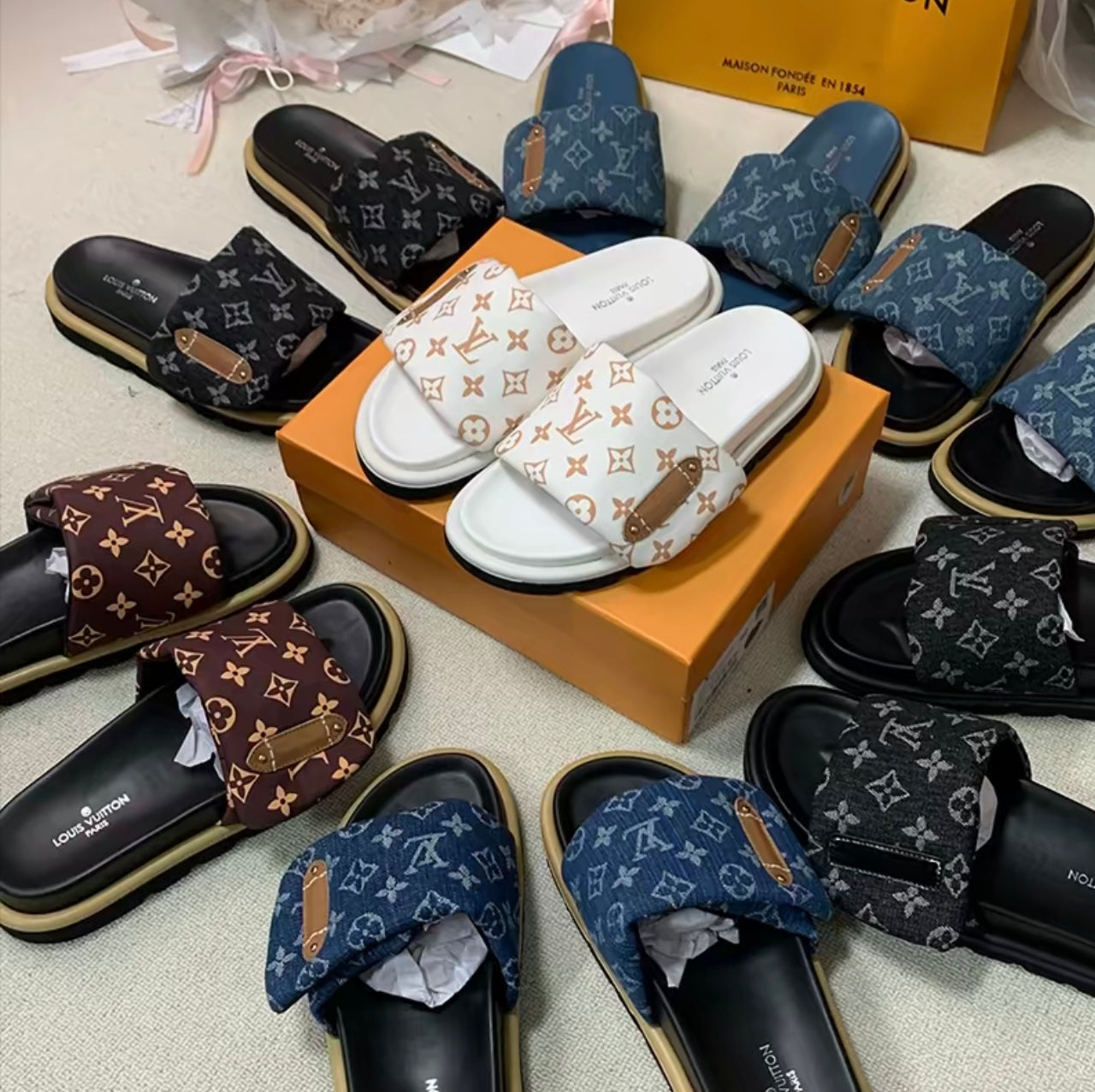 Trendy adjustable platform slippers with velcro straps-s2 mysite