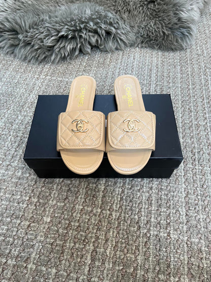 Luxury diamond-quilted flat slides with metal embellishments-s2 mysite