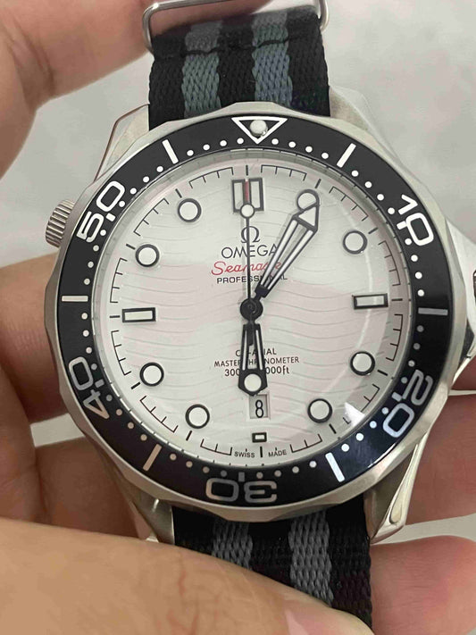Mechanische Uhr für Herren OM171