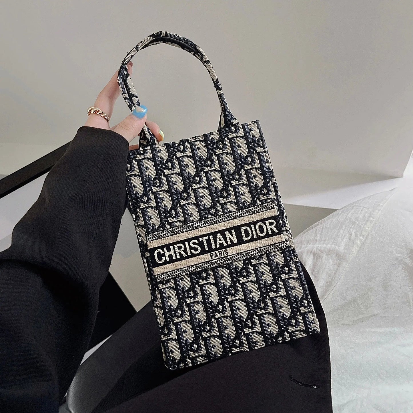Classic Tote Bag With Crossbody Strap-18 mysite