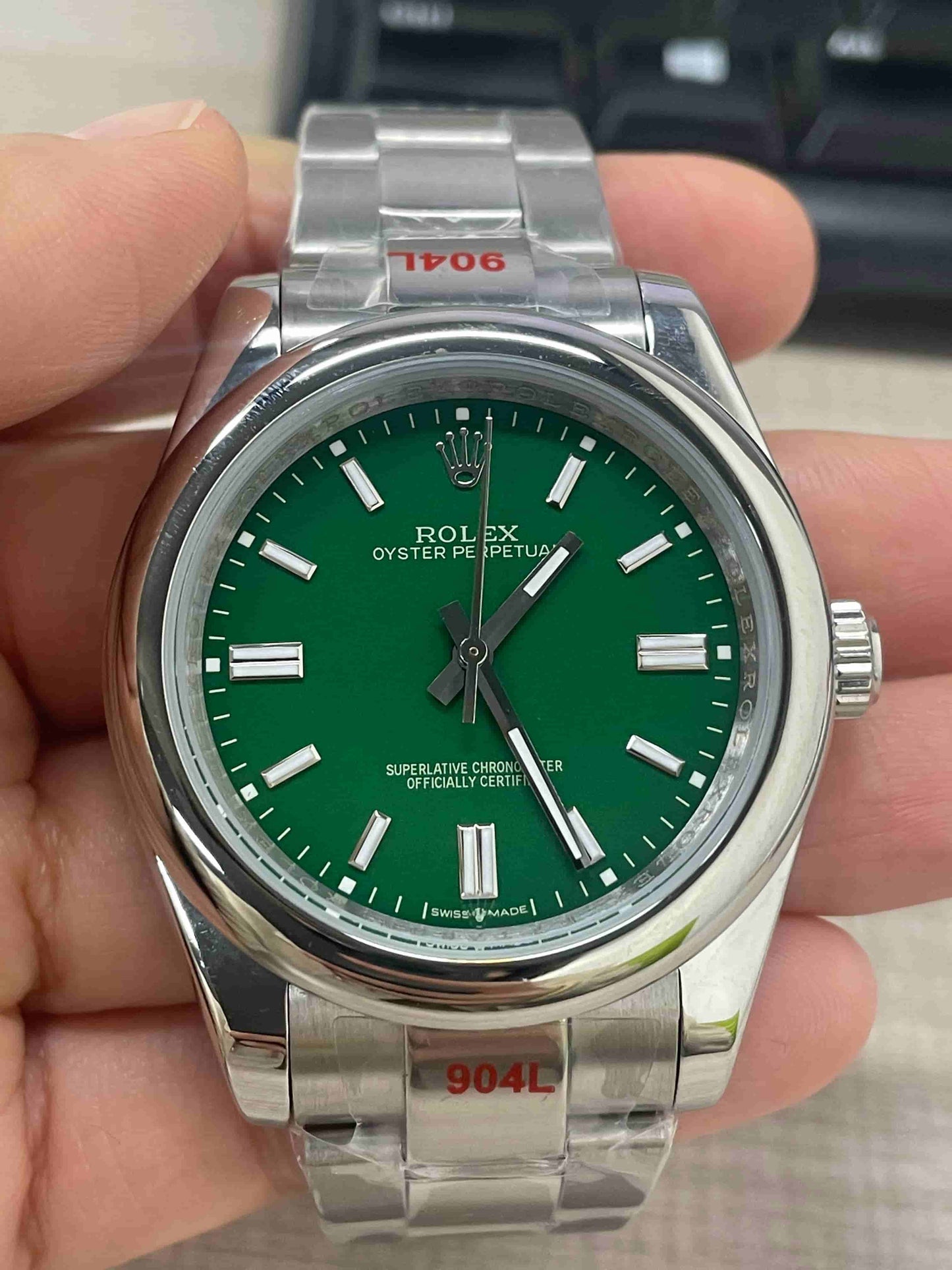 Automatic Watch for Men 40mm R69