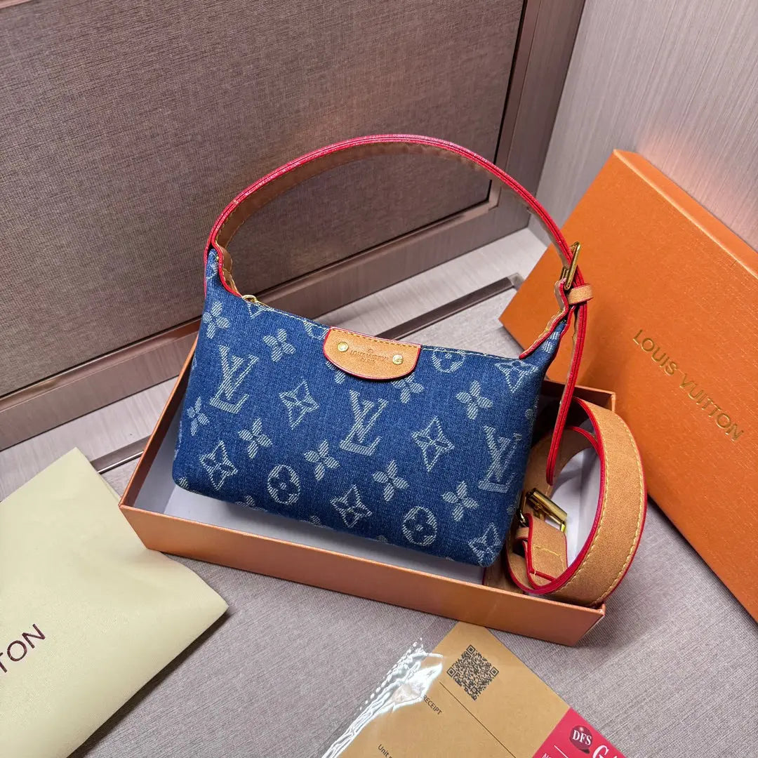 Timeless Luxury: Leather Hand Bag for the Modern Sophisticate-18 mysite