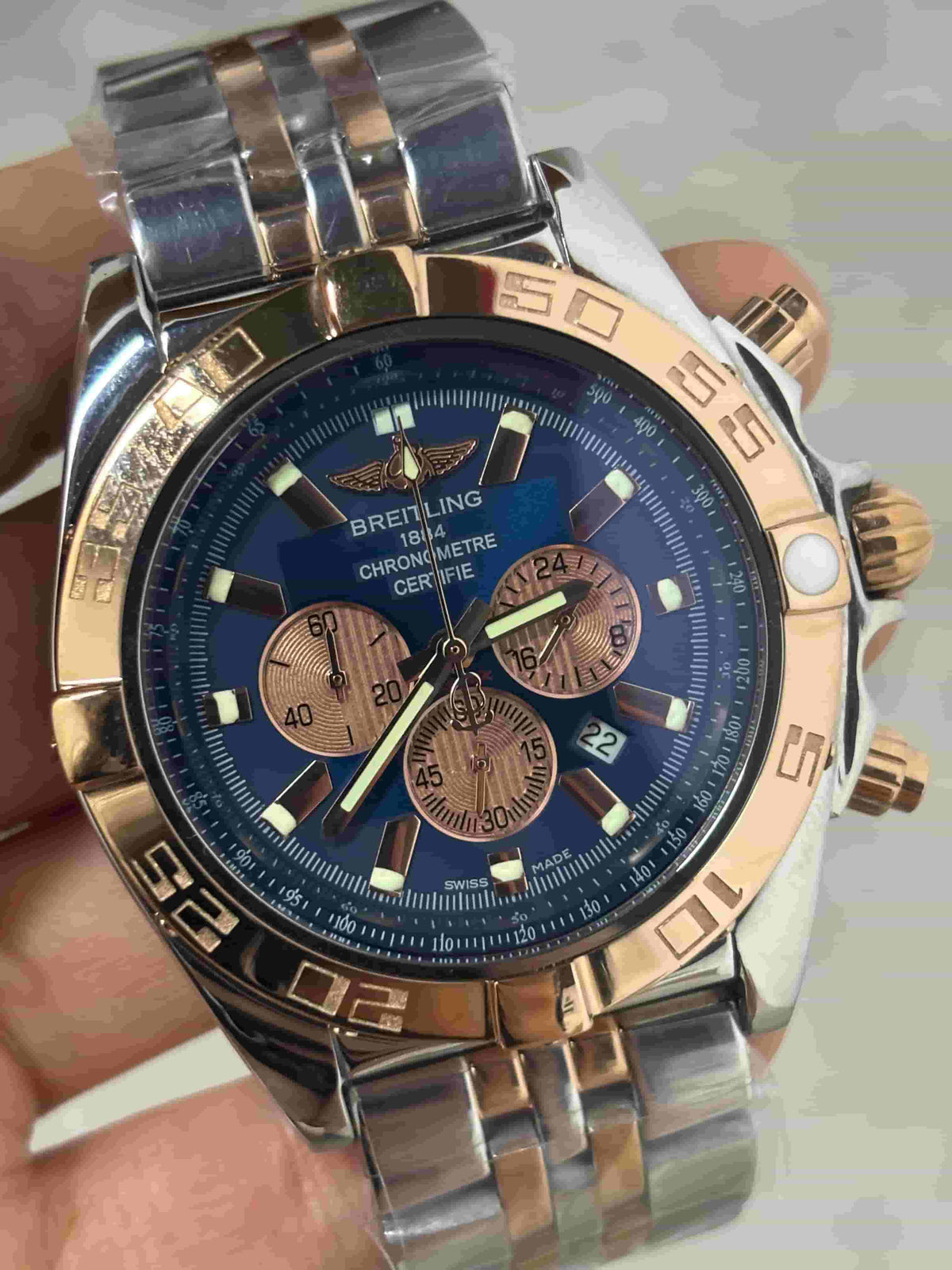 Replica Stainless Steel Japanese Vk Quartz Movement Watch BL177