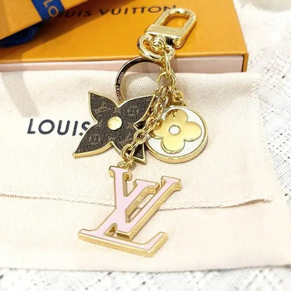 V key chain-713-s2 mysite