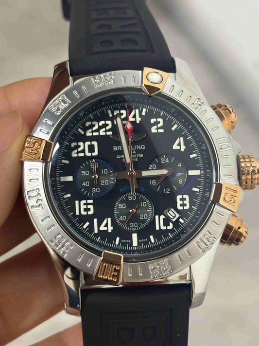 Replika-Edelstahl-Uhr mit japanischem VK-Quarzwerk BL195