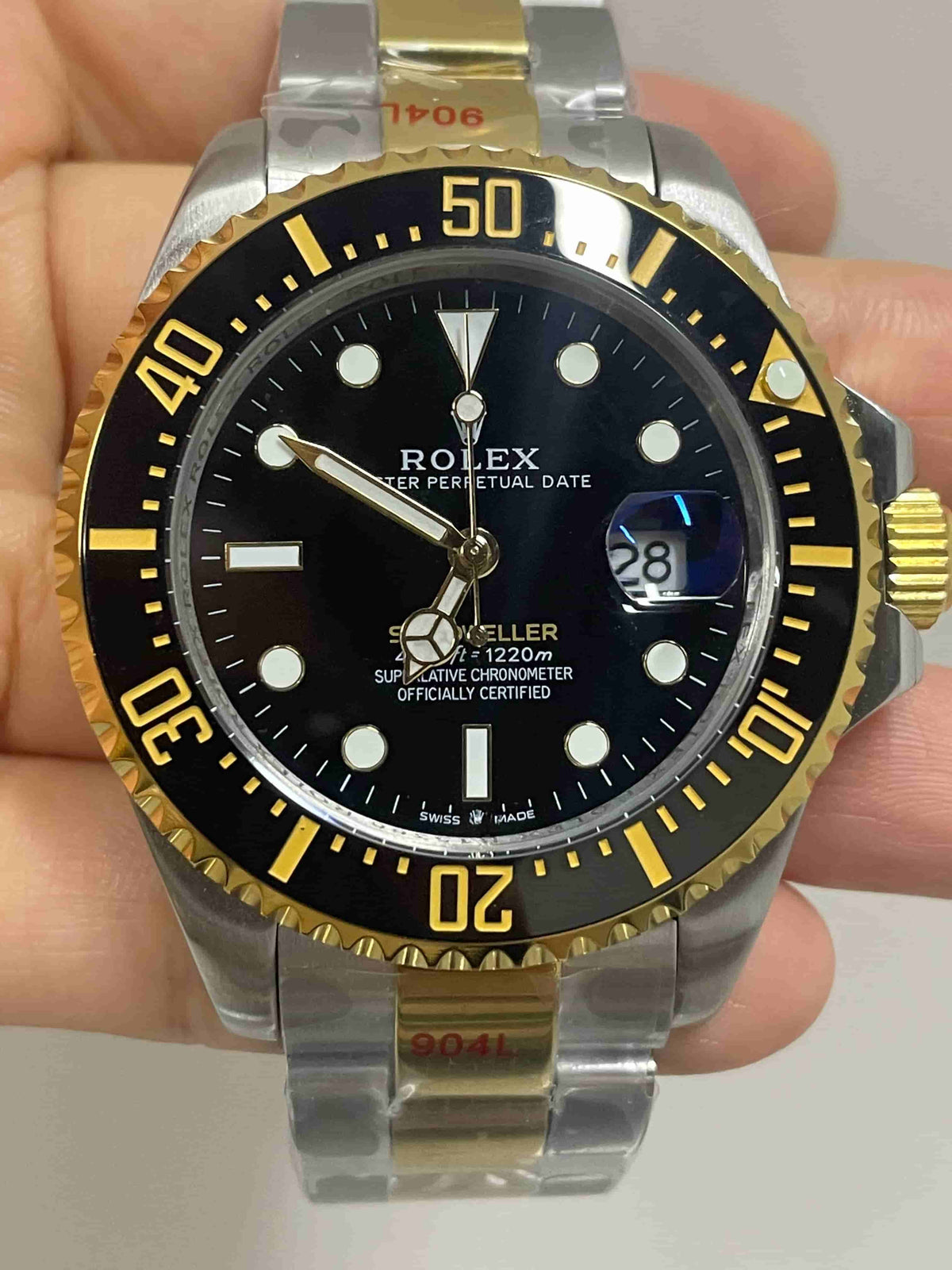 automatic-watch-for-men-40mm-r136-1