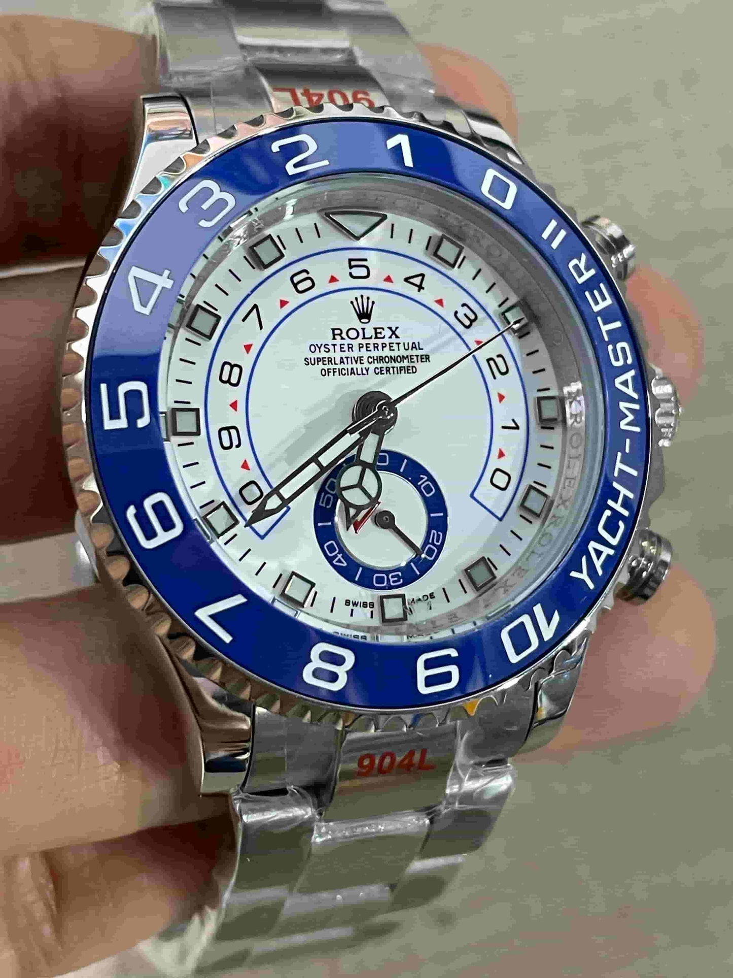 Automatic Watch for Men 40mm R82