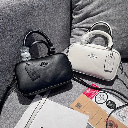 Elegant Leather Handbag: A Touch of Light Luxury-18 mysite