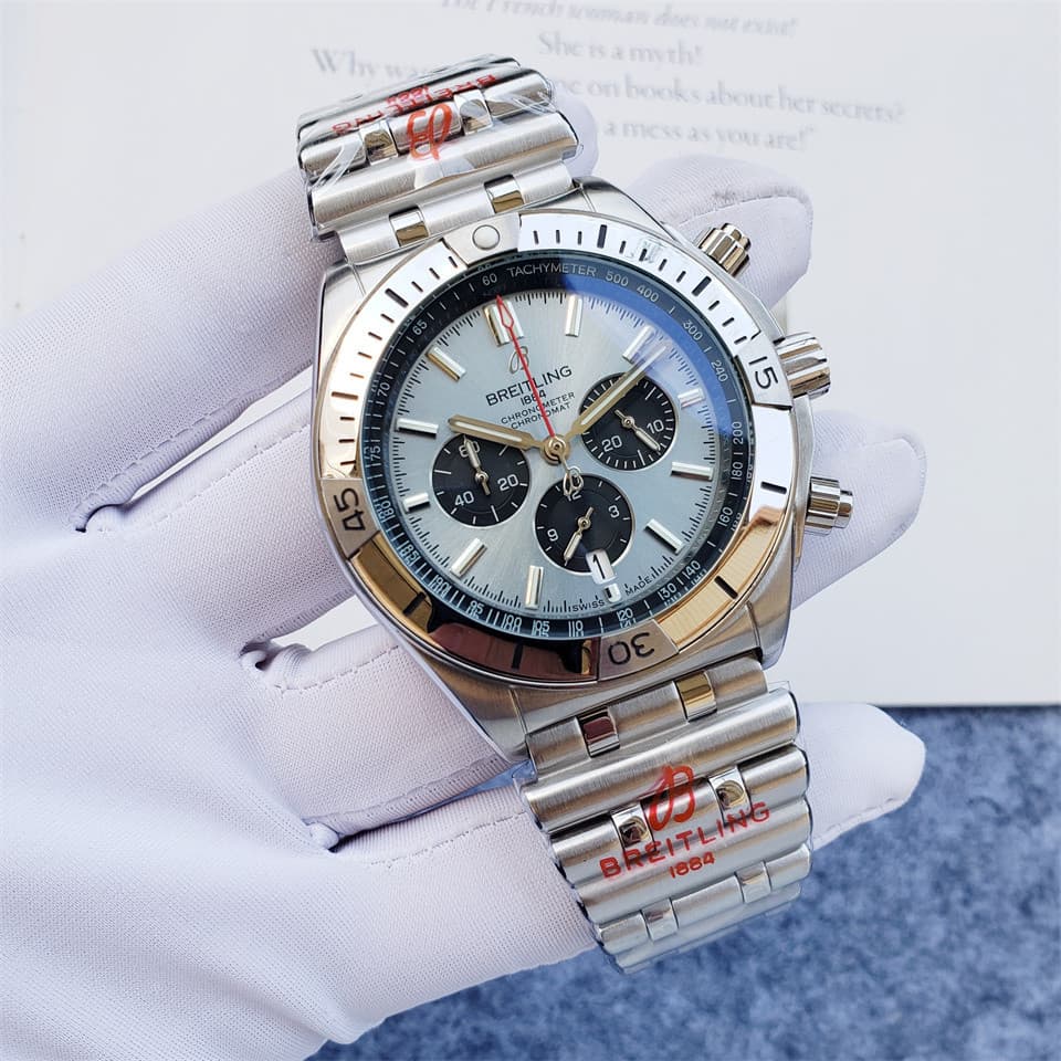 Replica Stainless Steel Japanese Vk63 Quartz Movement Watch BL117