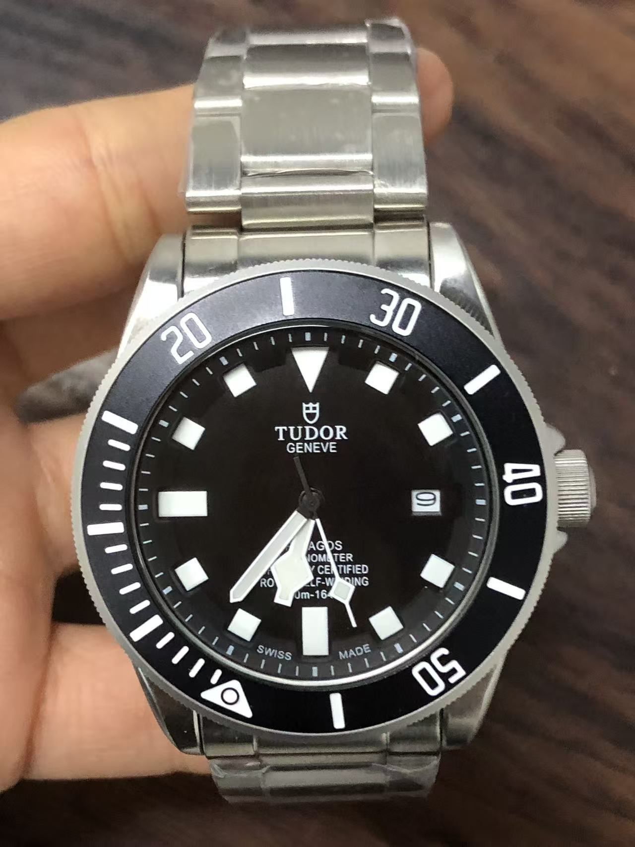 Replica Pelagos 904l Stainless Steel Automatic Mechanical Watch 42MM M25600TB-0001