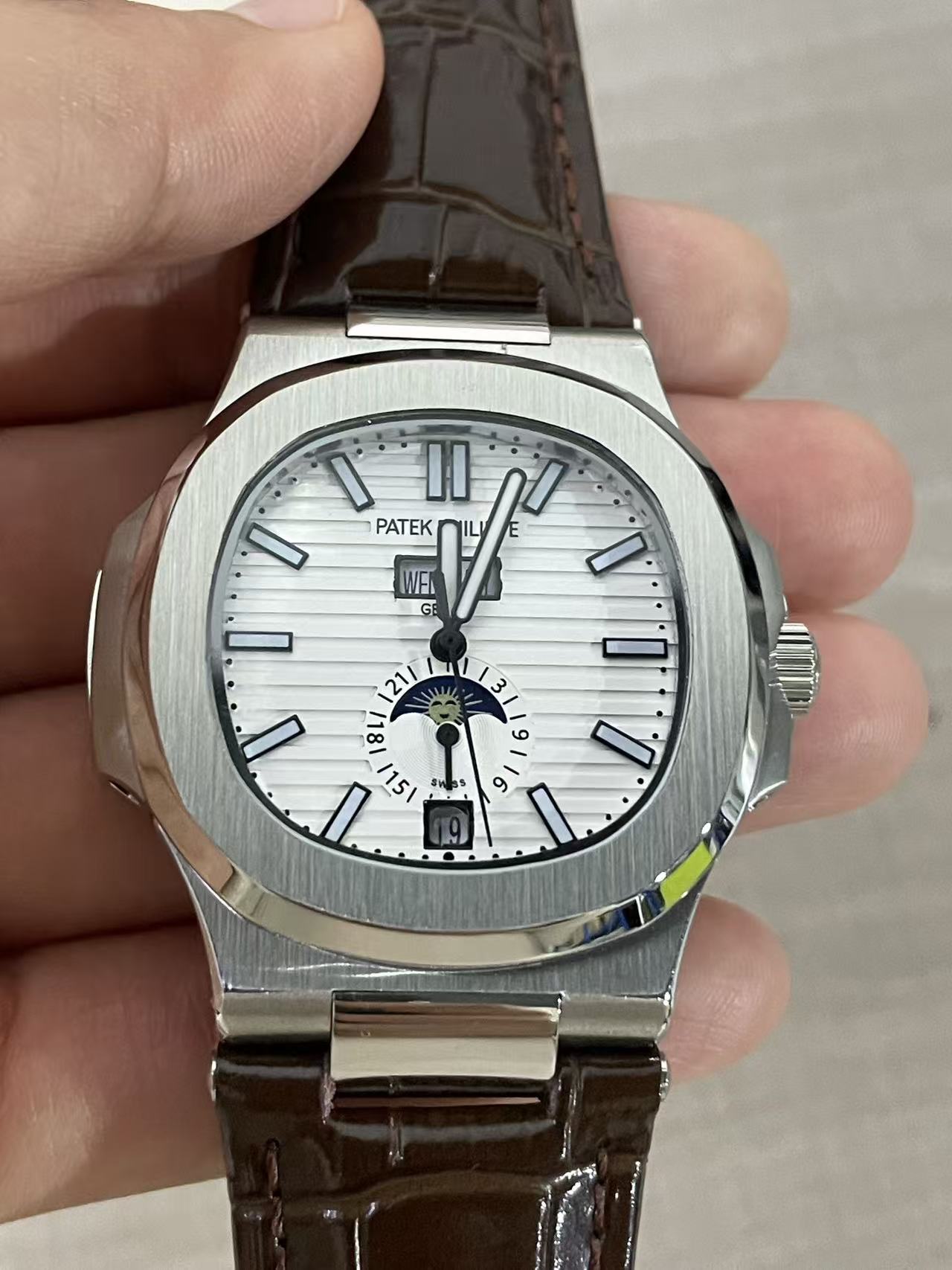 Replica NAUTILUS Stainless Steel Automatic Mechanical Watch 40mm