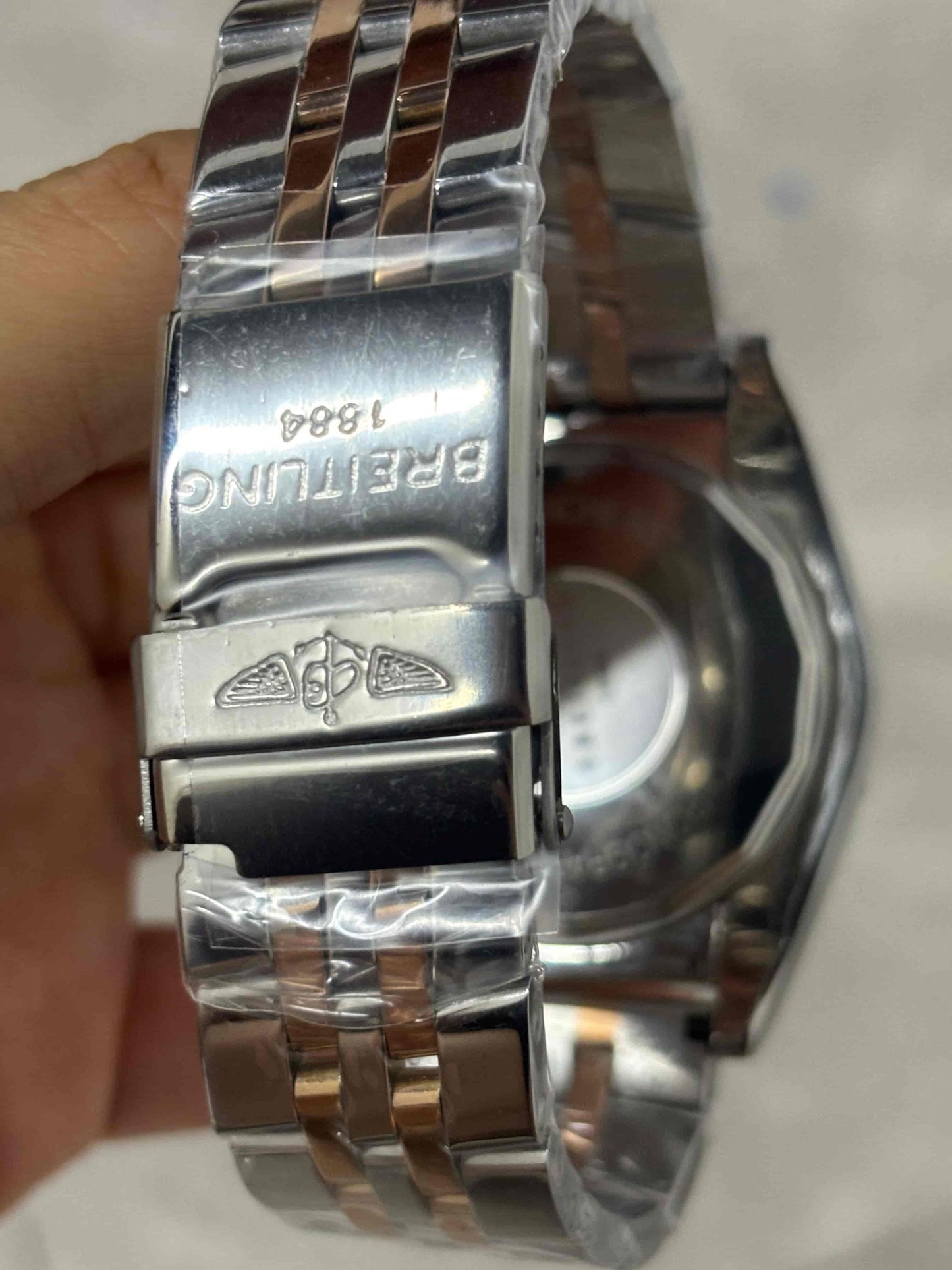 Replica Stainless Steel Japanese Vk Quartz Movement Watch BL178