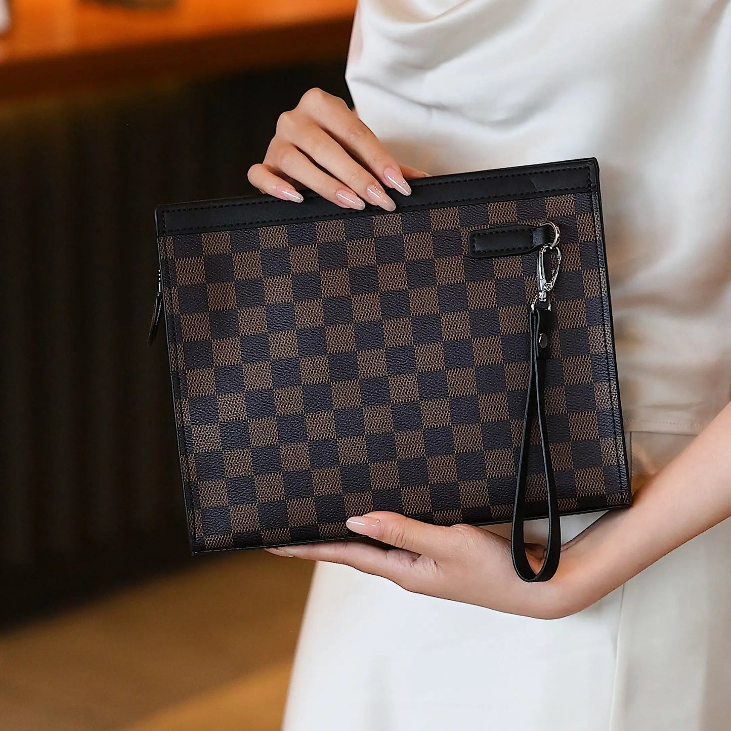 Vintage Check Leather Clutch-18 mysite