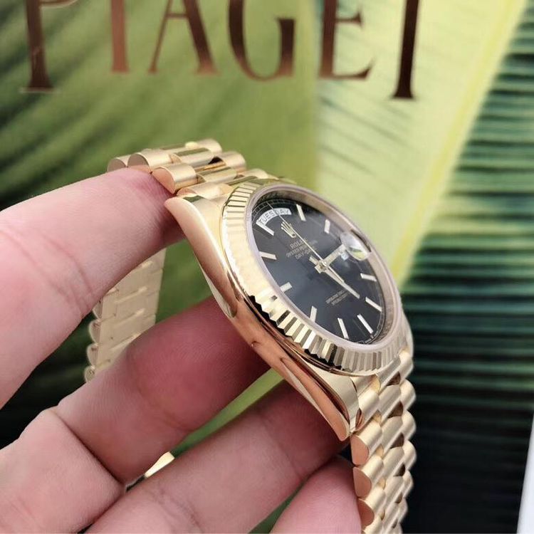 40mm Automatic Watch Replica Daydate Gold Black Belt 061316