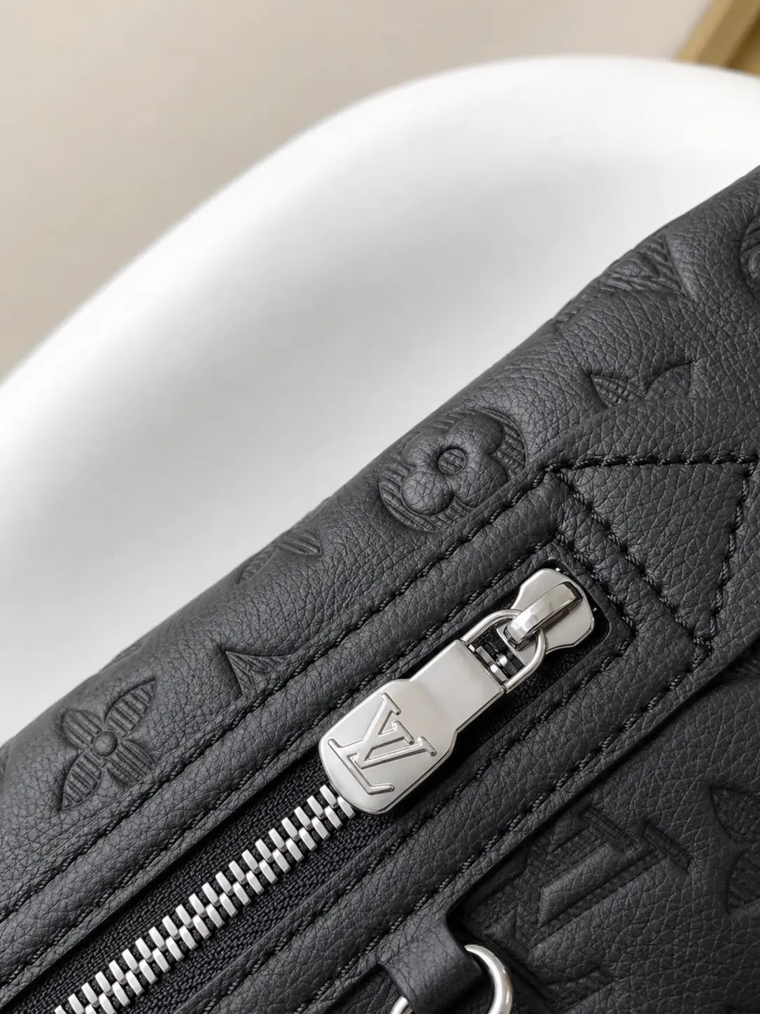 Minimalist Detachable Pouch Crossbody Chest Bag-18 mysite