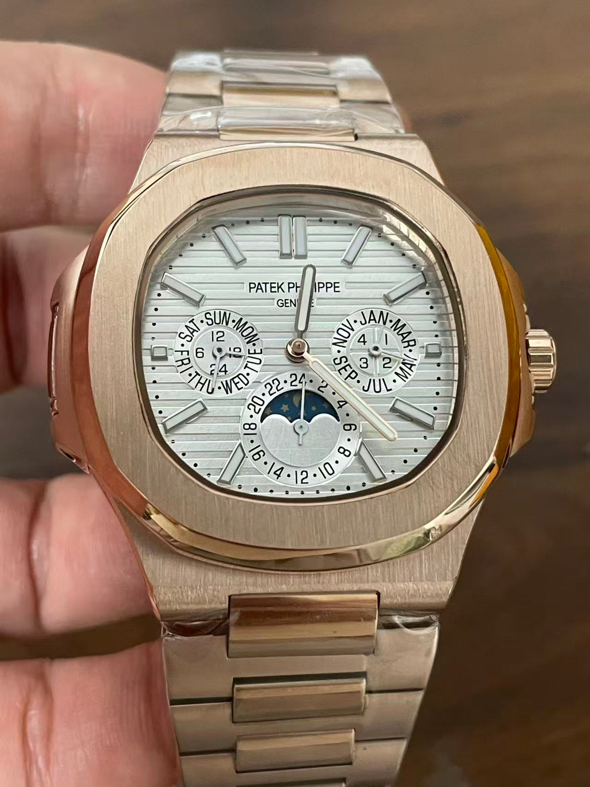 Replica NAUTILUS Stainless Steel Automatic Mechanical Watch 40mm