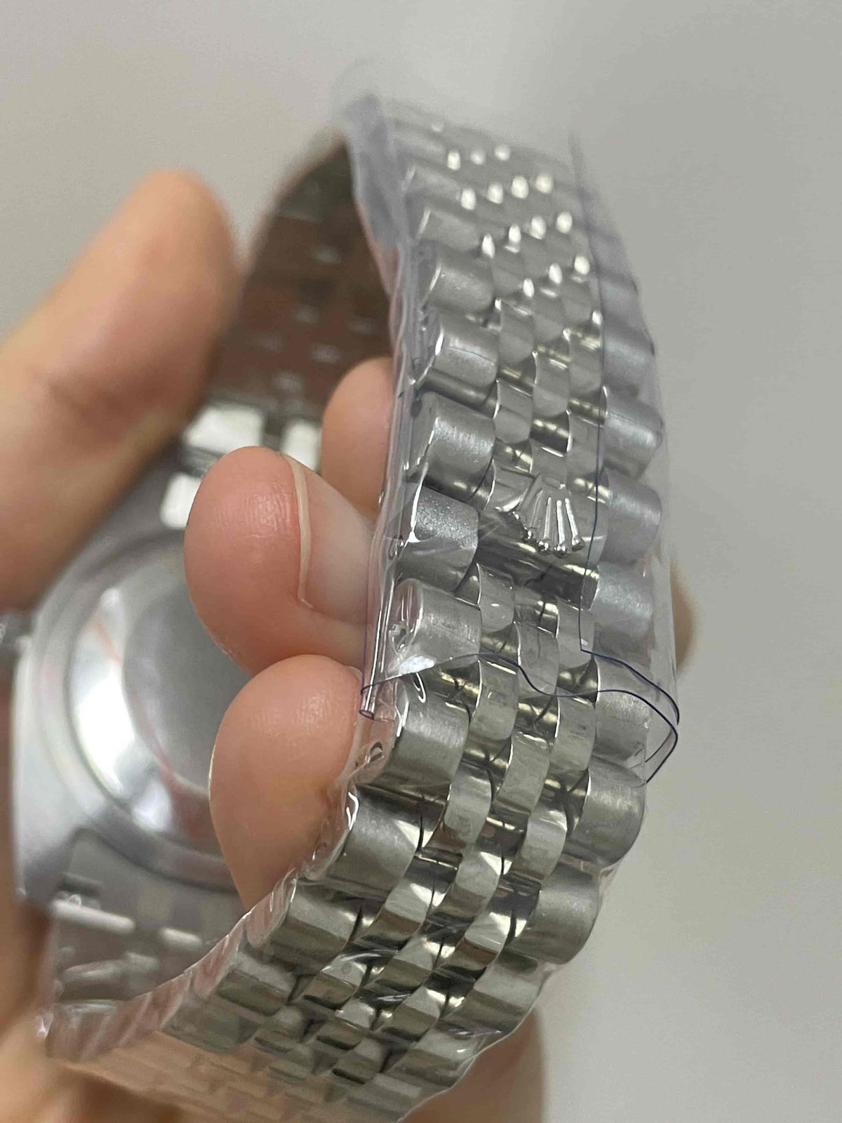 automatic-watch-for-men-women-36mm-r134-1