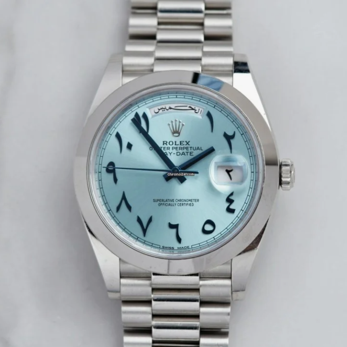 40mm Automatic Watch Replica Daydate Blue Dial 061317
