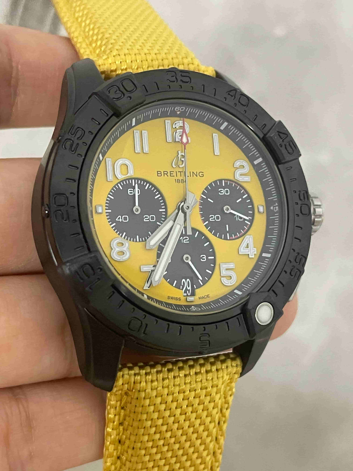 Replica Stainless Steel Japanese Vk63 Quartz Movement Watch BL102