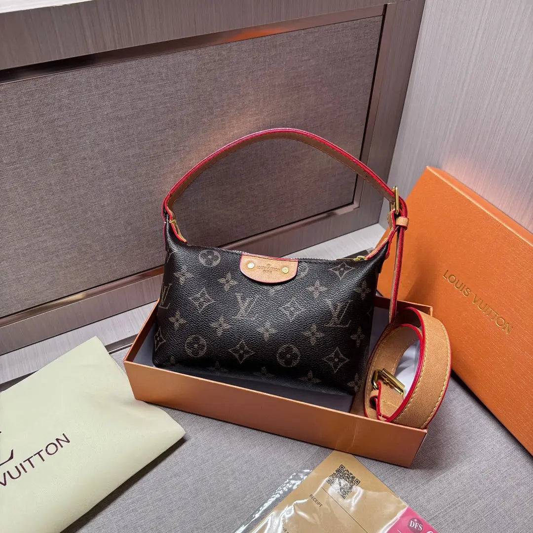 Timeless Luxury: Leather Hand Bag for the Modern Sophisticate-18 mysite