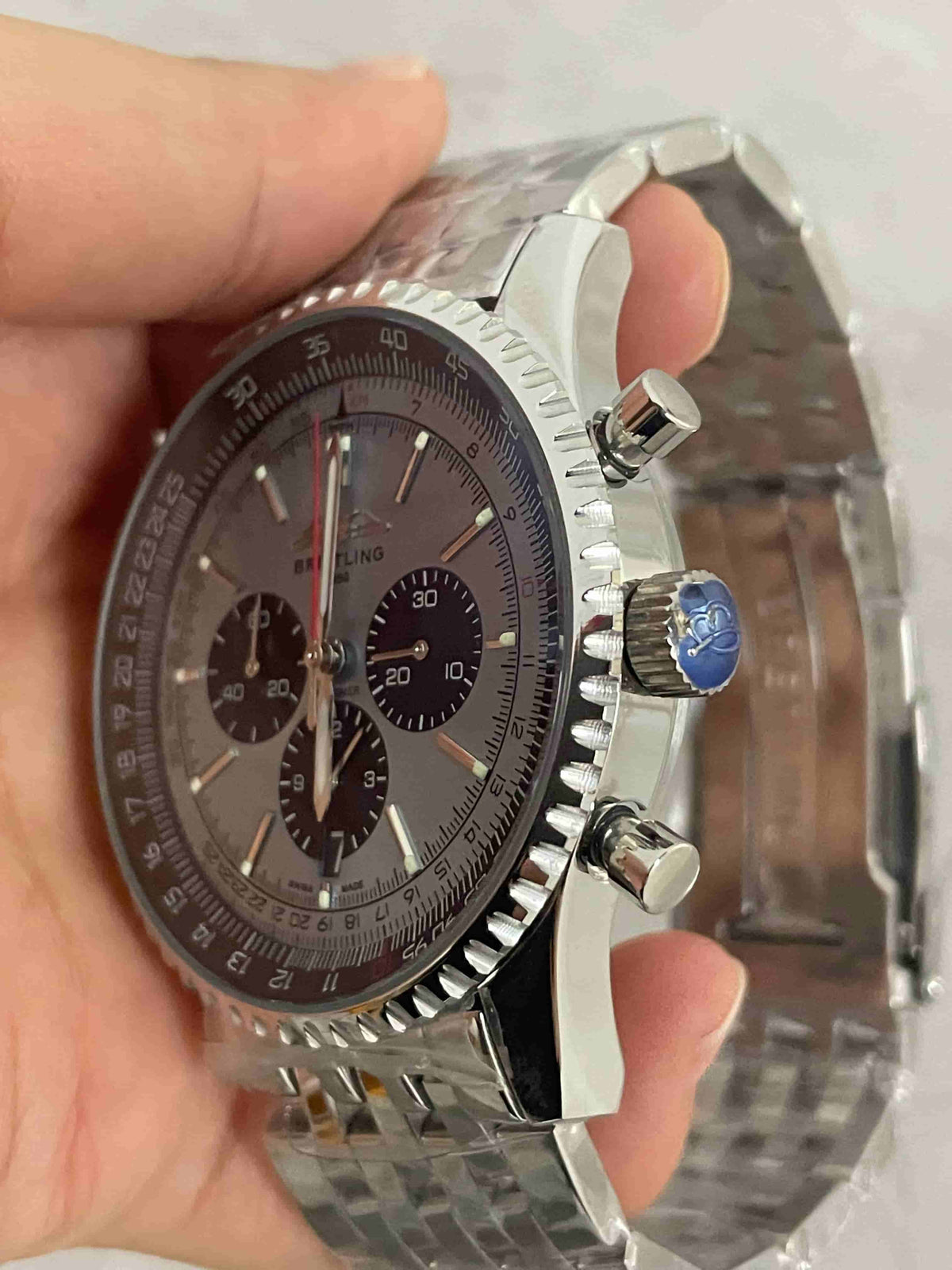 Replica Stainless Steel Japanese Vk63 Quartz Movement Watch BL85