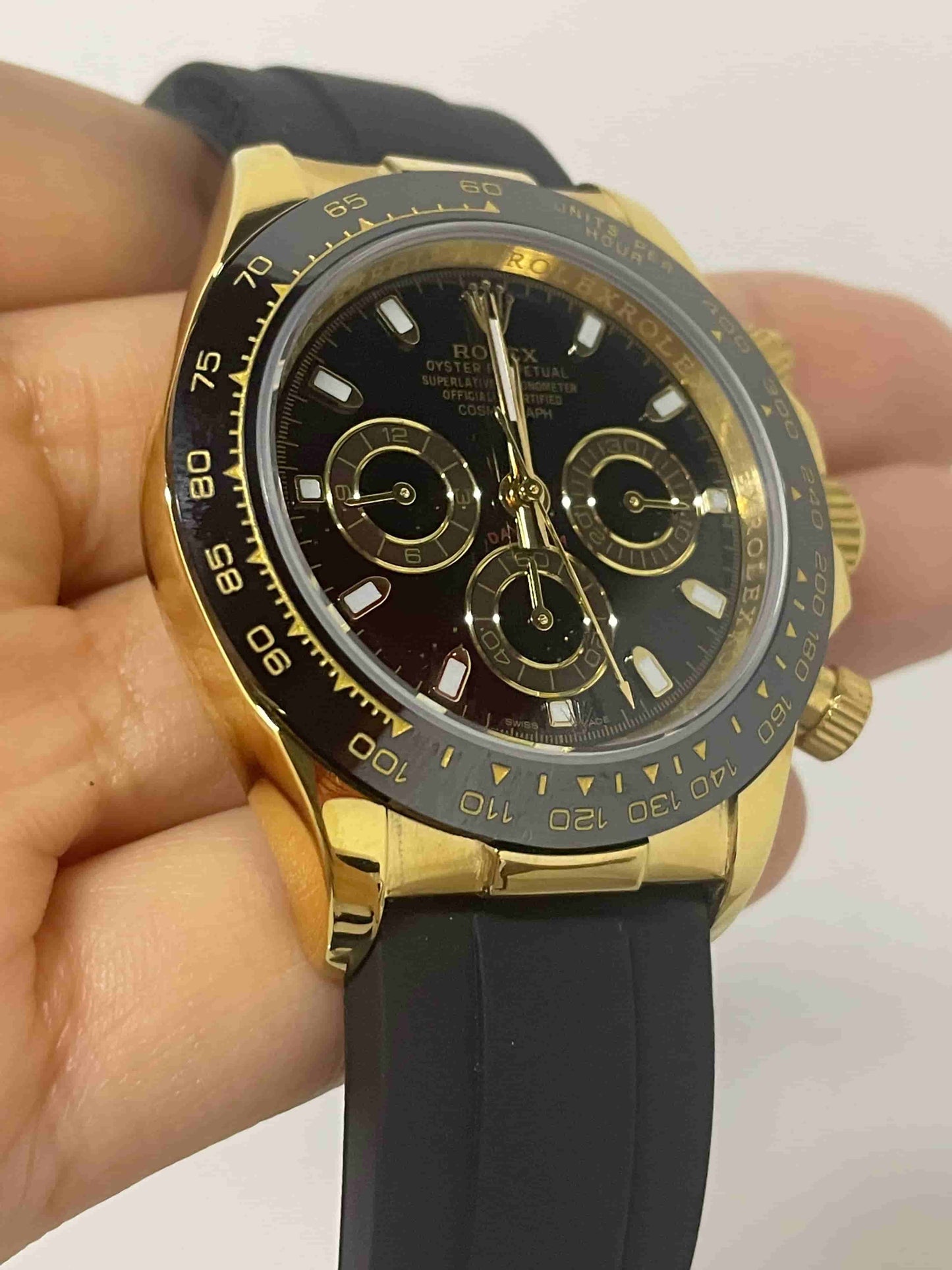 Automatic Watch for Men 40mm R111