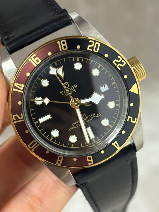 Replica BLACK BAY 904l Stainless Steel Automatic Mechanical Watch 42MM M79833MN-0003