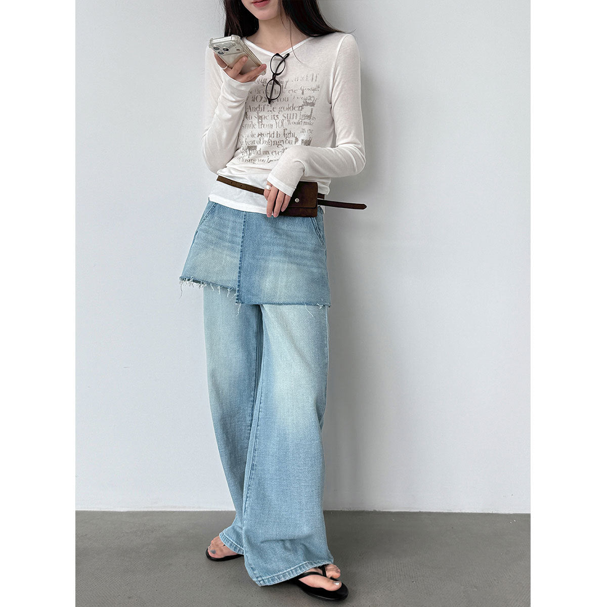 Unique Design Graffiti Letter Long Sleeve T-shirt for Women, Summer Silk Wool Base Layer