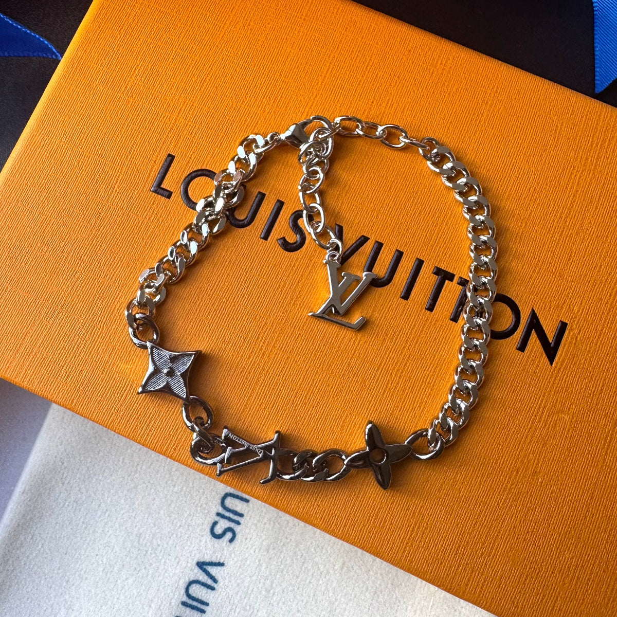 Gold Black Love Chain Bracelet mysite