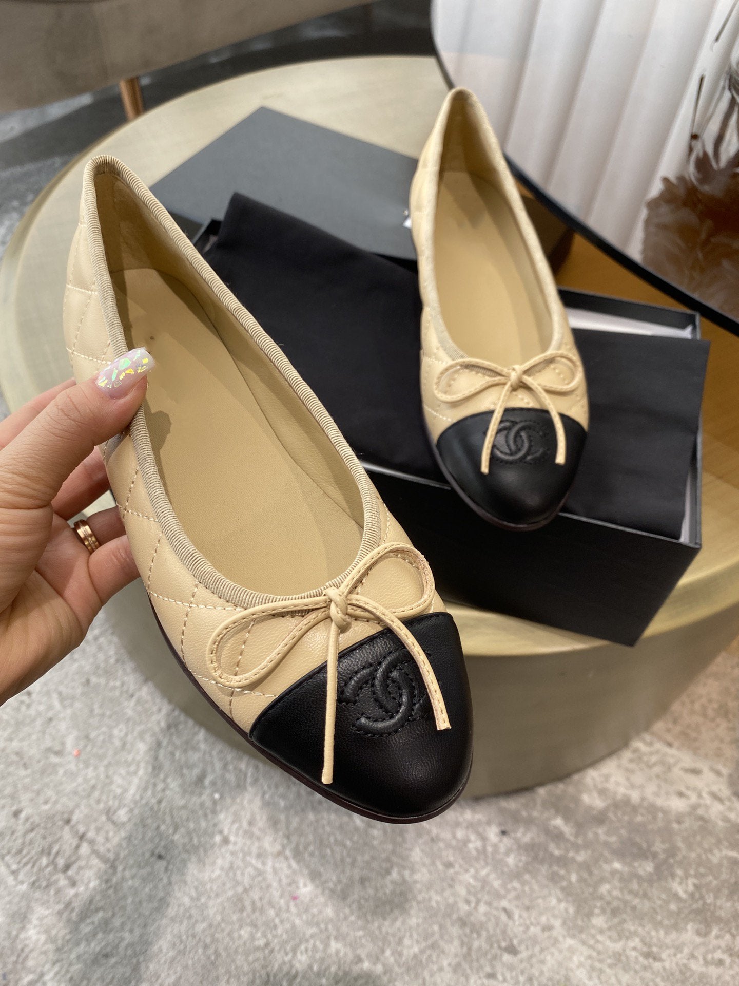 BALLET FLATS BEIGE BLACK QUILTED LAMBSKIN mysite