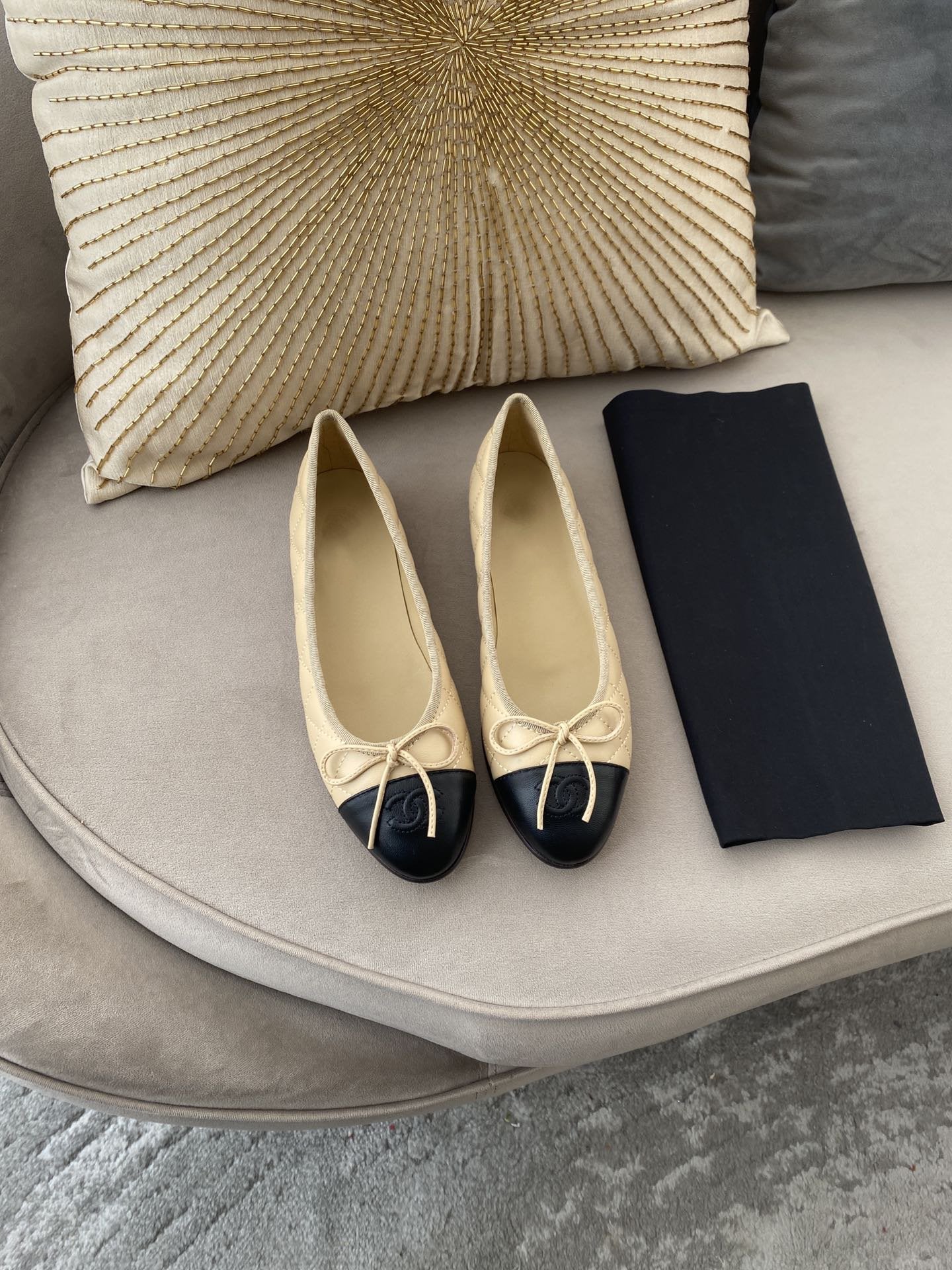 BALLET FLATS BEIGE BLACK QUILTED LAMBSKIN mysite