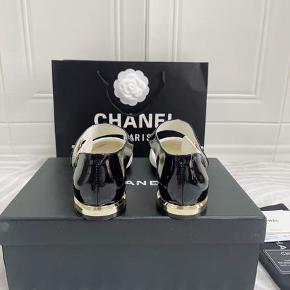 CC FLAT SANDAL IN WHITE MIX BLACK CALFSKIN mysite