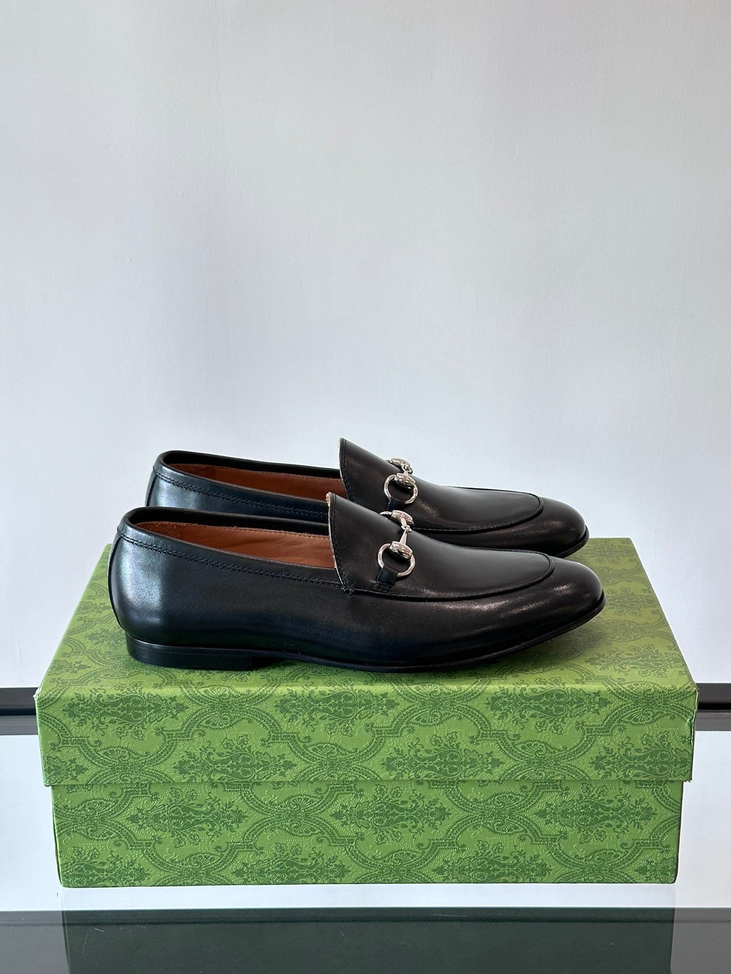 GUCCI HOREBIT LOAFERS IN BLACK CALFSKIN mysite