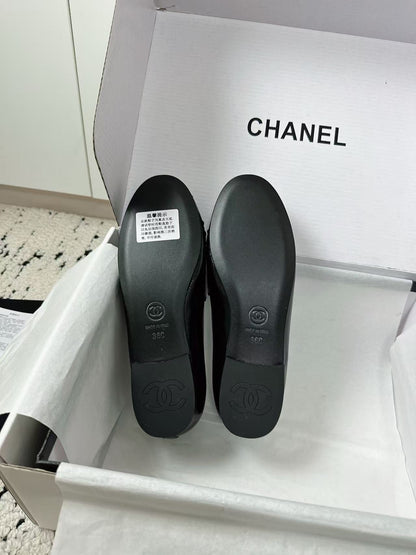 CHANEL 26S CC LOAFERS IN BLACK CALFSKIN 27726 mysite